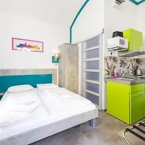 3* Lägenhetshotell Amber Gardenview Studios